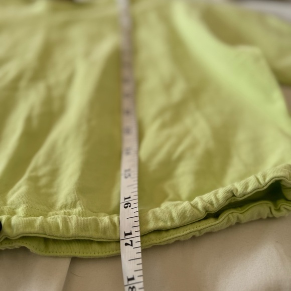 Lime green Nike ACG size XS - Picture 9 of 9